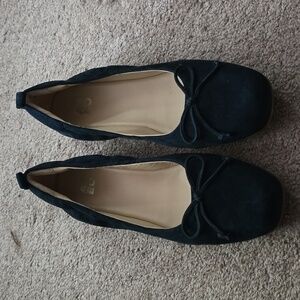 Nwot abeo cadence bow flat- navy suede